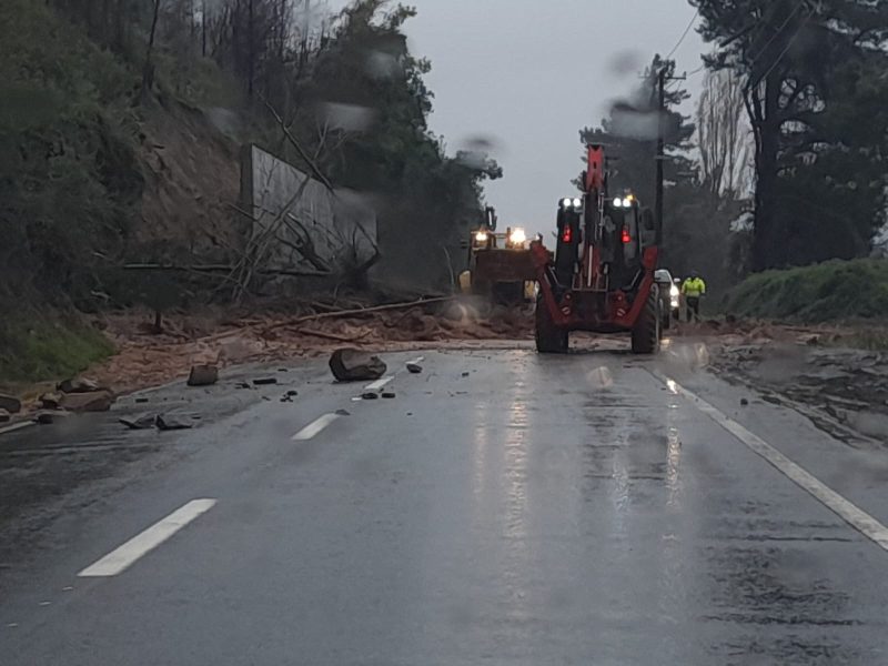 Sistema Frontal: Gobierno anuncia cierre de tramo de Ruta de La Madera por desprendimientos de tierra