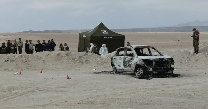 Descubren cadáveres calcinados de un hombre y una mujer en pleno desierto de Antofagasta