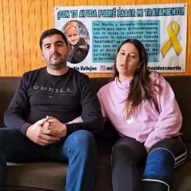 «Llevamos el 2% de nuestra meta»: El sentido llamado a colaborar de madre que camina de Valdivia a Santiago por su hijo