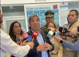 Autoridades se reúnen en Cesfam amenazado de Puente Alto: punto fijo policial será permanente.