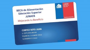 Anuncian alza de la BAES: Conoce el nuevo monto que tendría la «Tarjeta Junaeb»