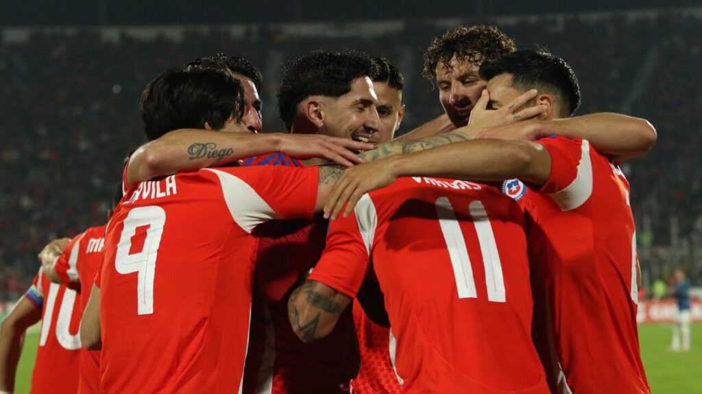 La Roja visita a Perú para seguir soñando con el Mundial: Revisa las posibles formaciones.