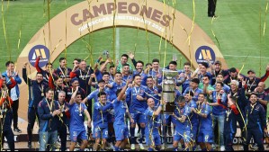 La U campeona! Cuadro azul se quedó con la Supercopa tras derrotar a Colo Colo en donde debutó el técnico Fernando Ortiz