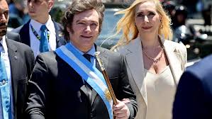 Justicia argentina ordenó 25 allanamientos por caso de corrupción que salpica a hermana de Milei