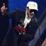 «DeBÍ TiRAR MáS FOToS» de Bad Bunny se lleva el Grammy Latino al álbum del año