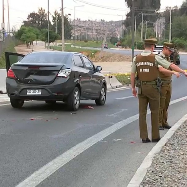 Capitán de Carabineros sufre robo de su vehículo y hiere a dos de los delincuentes en San Bernardo