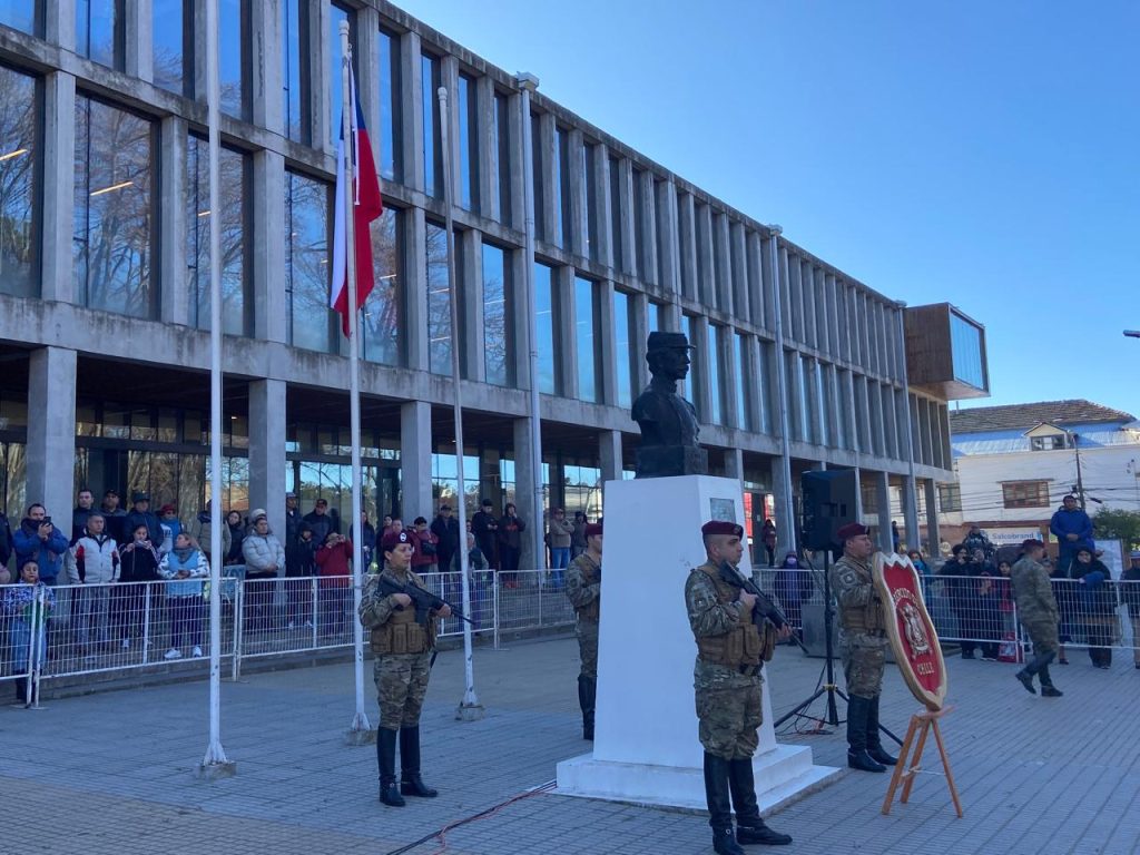 120 conscriptos juraron a la Bandera en Angol