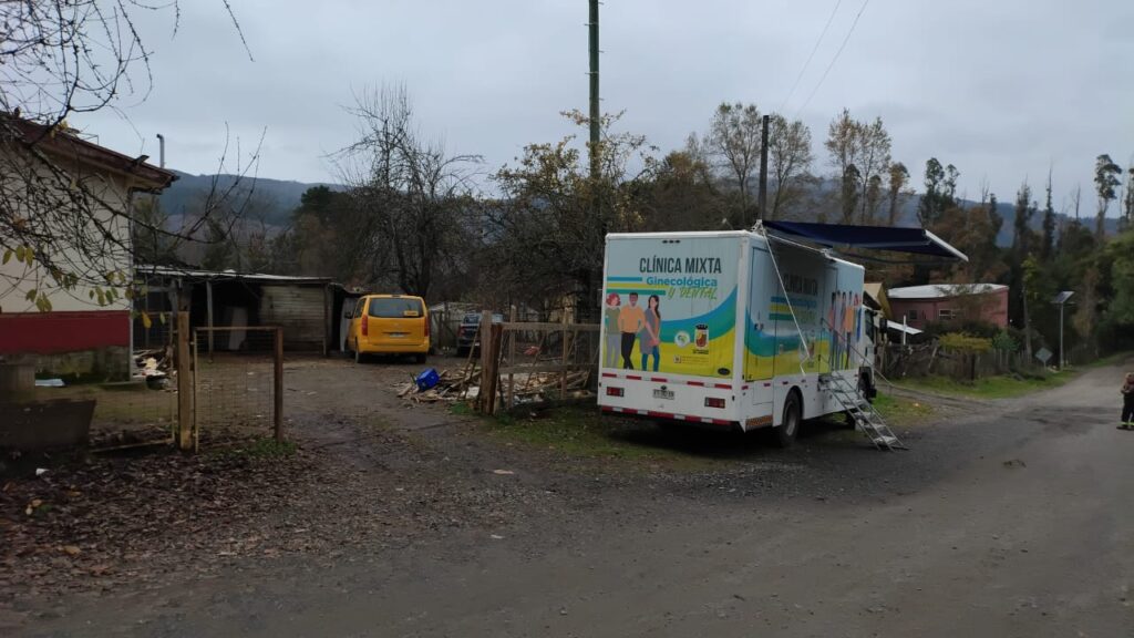 Clínica Móvil Mixta del CESFAM de Lumaco continúa su despliegue territorial y hoy llegó a Manzanar
