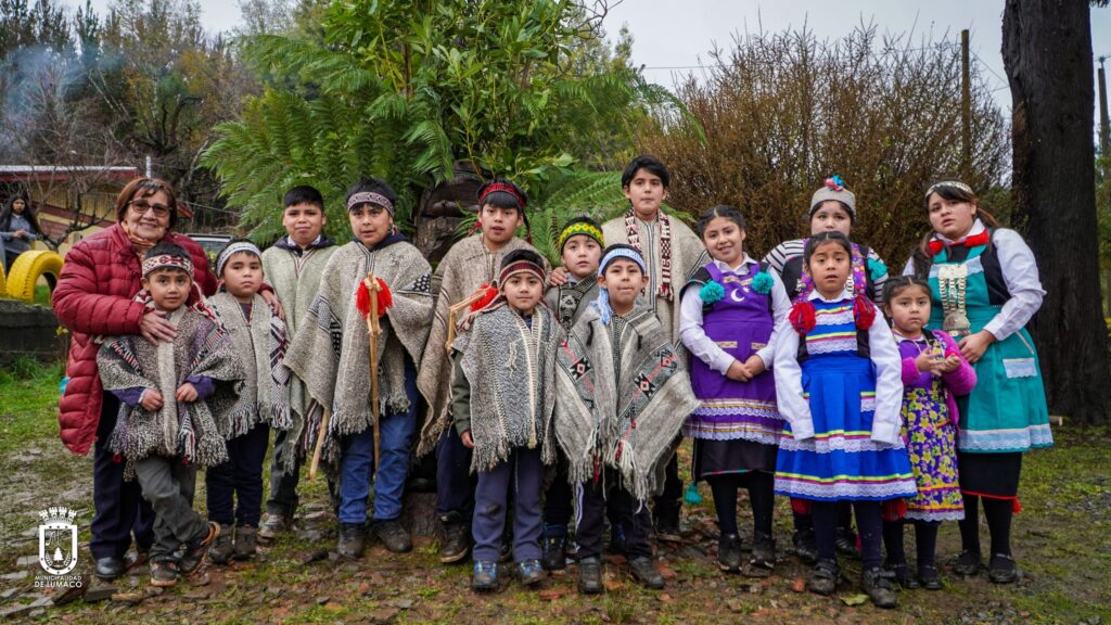 CELEBRACIÓN DE WE TRIPANTU EN ESCUELA G-164 DE QUETRAHUE de Lumaco